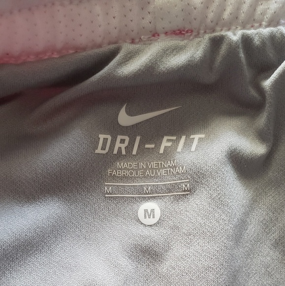 Nike shorts - Picture 5 of 5